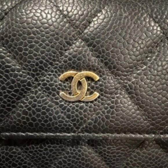 CH001. Chanel, CC Caviar Straight Flap, Long Wallet w/Box & COA - Picture 5 of 5
